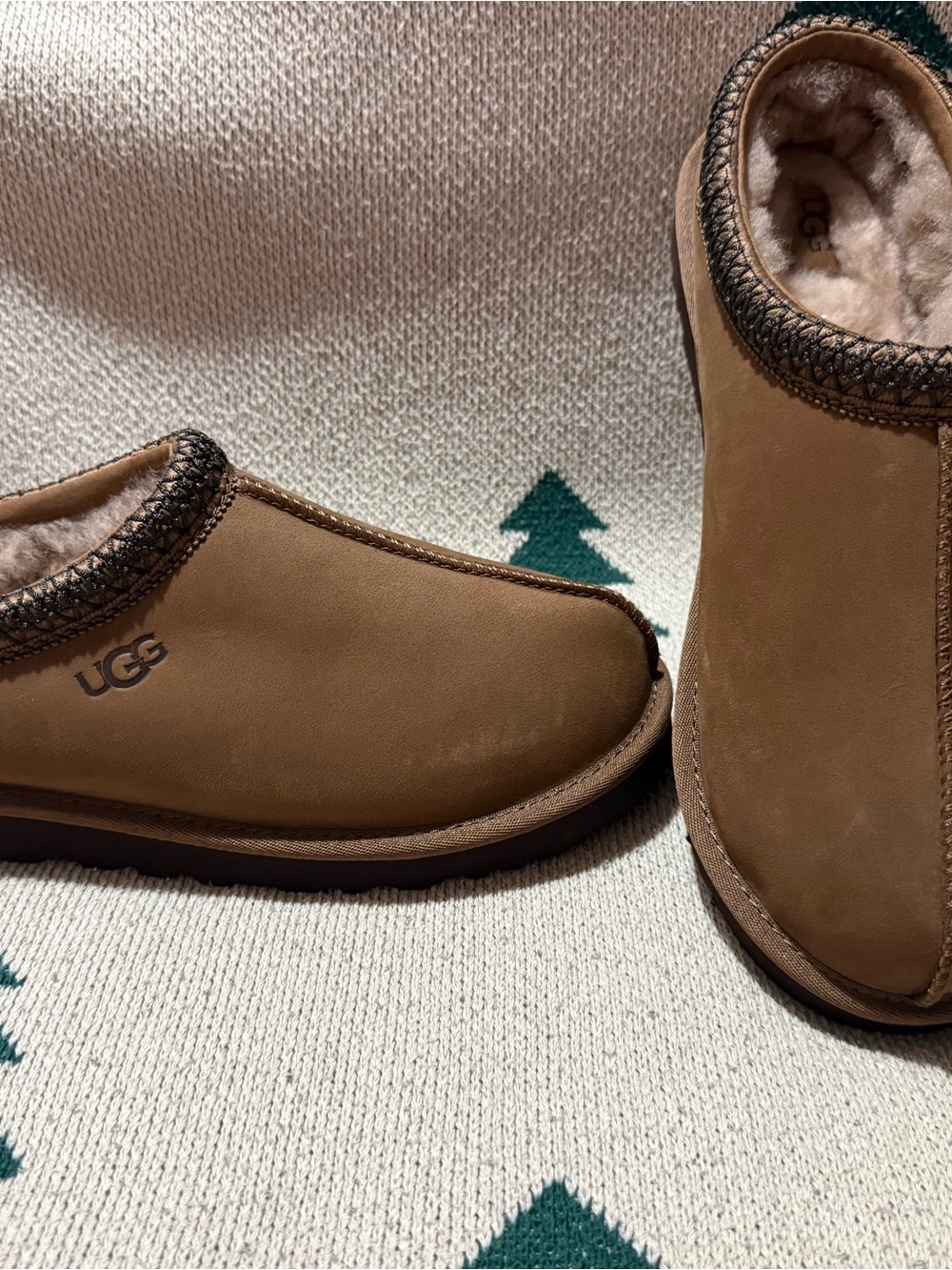 UGG men’s Tasman sz10 new without box